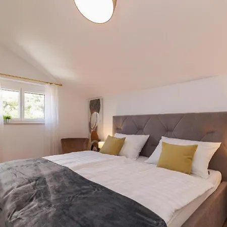 Apartament Iva Selce