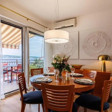 Iva Apartament Selce